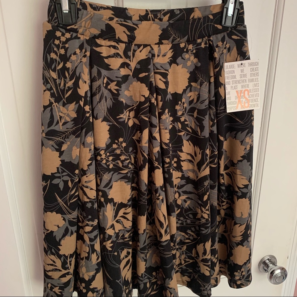 NWT Lularoe Madison skirt